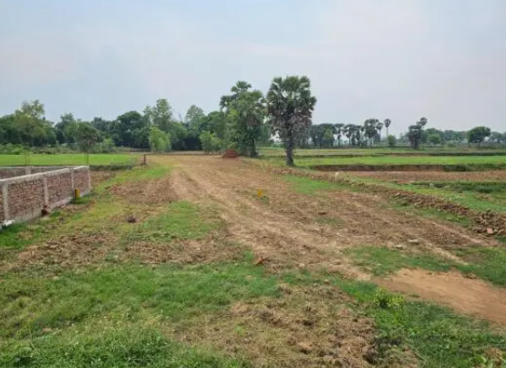 6 Feet Road , land plot