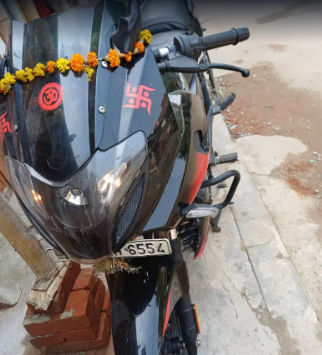bajaj pulsar 220 f (2019)
